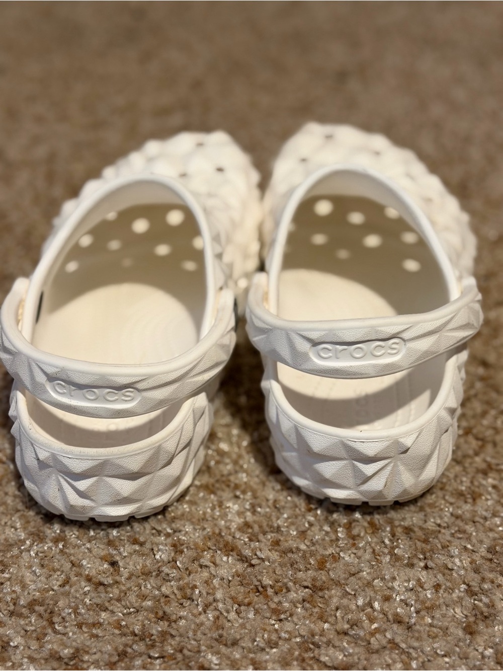 CROCS Kids White Textured Clog Sandals